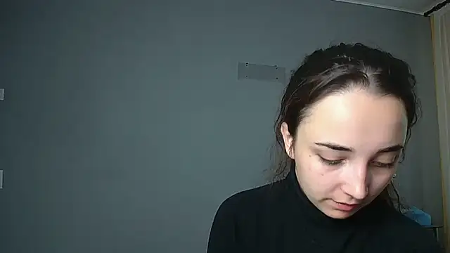 Snapshot of Eva_Gloryy chatting on 09/24/25, 09:56 Eva Gloryy online show from 09/24/25, 09:56