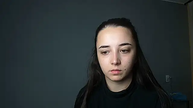 Snapshot of Eva_Gloryy chatting on 09/28/25, 12:10 Eva Gloryy online show from 09/28/25, 12:10