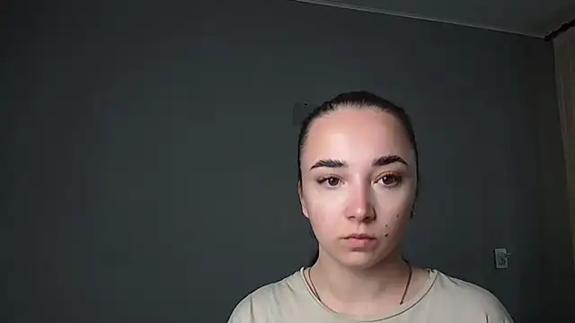 Eva Gloryy online show from 05/14/26, 06:31