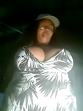 bubblendz1988 online show from 10/18/25, 05:14