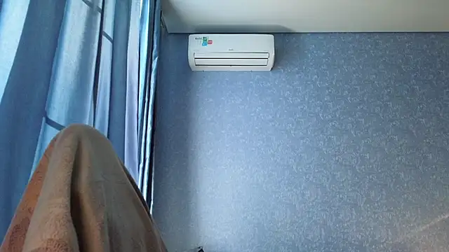 Snapshot of HotBrandyX chatting on 10/17/25, 03:31 HotBrandyX online show from 10/17/25, 03:31