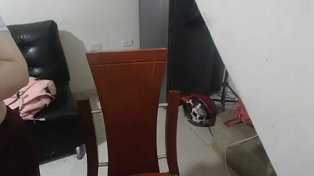 Yohis Kiut25 online show from 10/06/25, 05:27