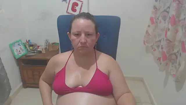 Snapshot of Yohis_Kiut25 chatting on 02/25/26, 04:22 Yohis Kiut25 online show from 02/25/26, 04:22