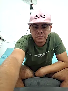 salvadoreanhot online show from 01/18/25, 04:31