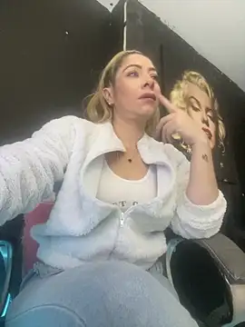 viktoria davis  online show from 03/03/26, 10:37