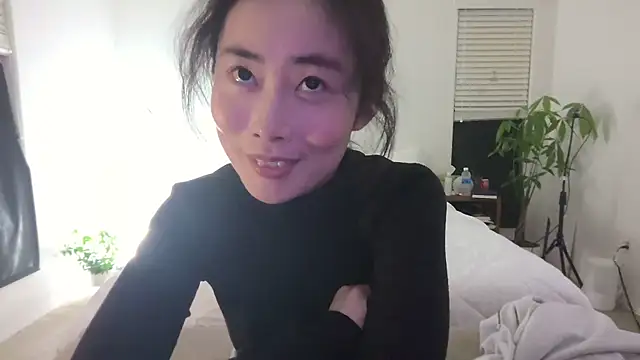 ha888we online show from 03/10/25, 03:34