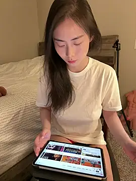 ha888we online show from 05/26/26, 04:25