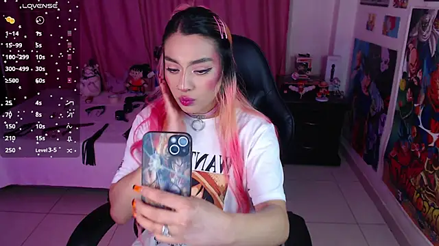 Snapshot of lily3_4 chatting on 09/18/25, 06:59 lily3 4 online show from 09/18/25, 06:59