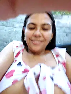 CallMeHeaven online show from 12/21/25, 02:46