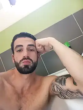 Snapshot of desirtexzle chatting on 01/17/25, 01:24 desirtexzle online show from 01/17/25, 01:24