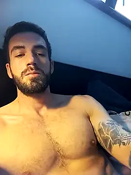 Snapshot of desirtexzle chatting on 01/22/25, 01:42 desirtexzle online show from 01/22/25, 01:42