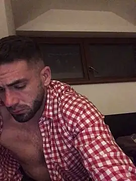 Snapshot of desirtexzle chatting on 01/24/25, 09:47 desirtexzle online show from 01/24/25, 09:47