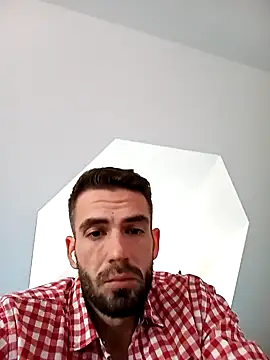 Snapshot of desirtexzle chatting on 01/31/25, 08:54 desirtexzle online show from 01/31/25, 08:54