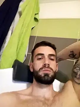 Snapshot of desirtexzle chatting on 01/31/25, 09:26 desirtexzle online show from 01/31/25, 09:26