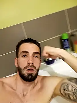 Snapshot of desirtexzle chatting on 02/16/25, 05:59 desirtexzle online show from 02/16/25, 05:59