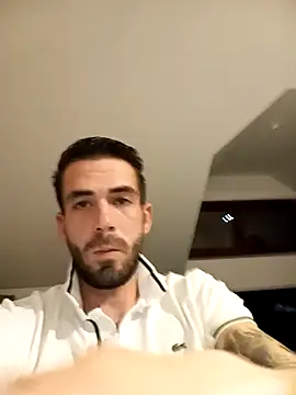 Snapshot of desirtexzle chatting on 02/23/25, 07:28 desirtexzle online show from 02/23/25, 07:28