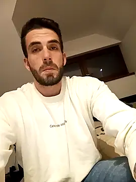 Snapshot of desirtexzle chatting on 02/26/25, 08:22 desirtexzle online show from 02/26/25, 08:22