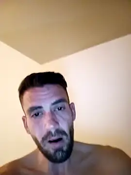 Snapshot of desirtexzle chatting on 03/05/25, 05:29 desirtexzle online show from 03/05/25, 05:29