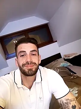 Snapshot of desirtexzle chatting on 03/09/25, 09:46 desirtexzle online show from 03/09/25, 09:46