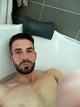 Snapshot of desirtexzle chatting on 03/11/25, 11:01 desirtexzle online show from 03/11/25, 11:01