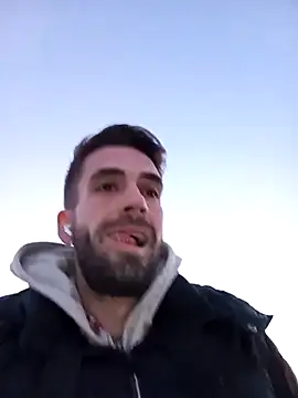 Snapshot of desirtexzle chatting on 03/19/25, 05:39 desirtexzle online show from 03/19/25, 05:39