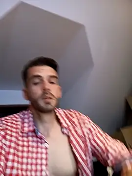 Snapshot of desirtexzle chatting on 09/16/25, 07:26 desirtexzle online show from 09/16/25, 07:26