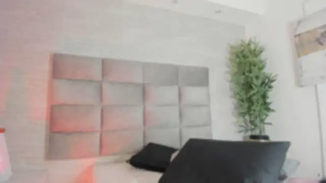 DannaJhonson1 online show from 04/07/26, 07:58