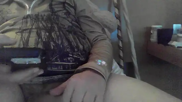 yourcourage1 online show from 03/11/26, 05:02