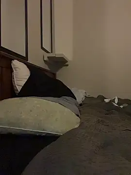 biggzee6 online show from 10/14/25, 09:54