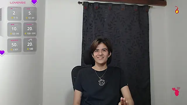 Snapshot of Dha_lia0 chatting on 02/17/25, 03:58 Dha lia0 online show from 02/17/25, 03:58