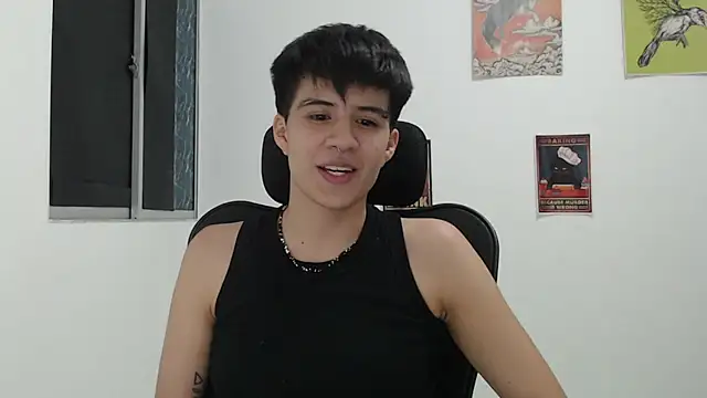 Snapshot of Dha_lia0 chatting on 07/08/26, 03:33 Dha lia0 online show from 07/08/26, 03:33