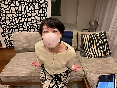 Snapshot of daako_oO chatting on 02/13/25, 12:11 daako oO online show from 02/13/25, 12:11