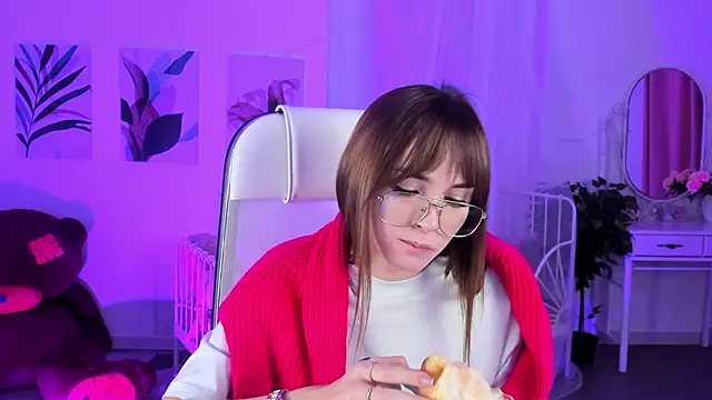 Snapshot of DakotaaJohnnson chatting on 01/30/25, 02:36 DakotaaJohnnson online show from 01/30/25, 02:36