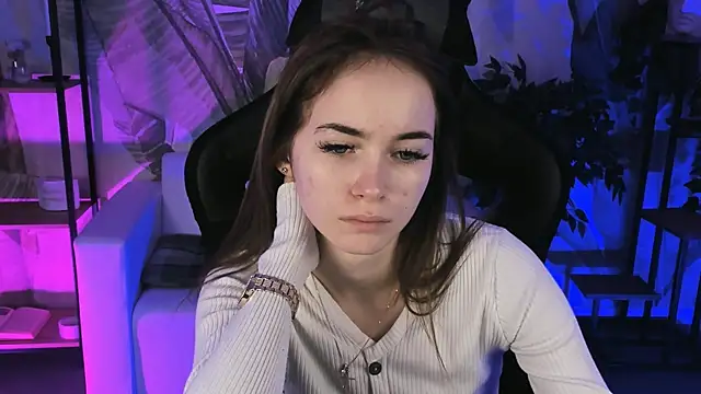 Snapshot of DakotaaJohnnson chatting on 02/08/25, 05:18 DakotaaJohnnson online show from 02/08/25, 05:18