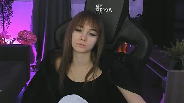 Snapshot of DakotaaJohnnson chatting on 02/26/25, 02:59 DakotaaJohnnson online show from 02/26/25, 02:59