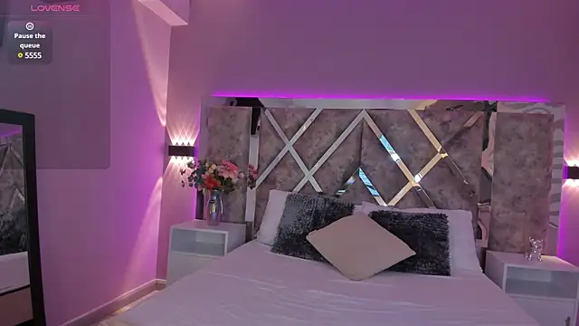 Snapshot of ValeriaOrtega chatting on 03/18/25, 12:25 ValeriaOrtega online show from 03/18/25, 12:25