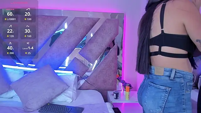 Snapshot of ValeriaOrtega chatting on 09/10/25, 12:05 ValeriaOrtega online show from 09/10/25, 12:05