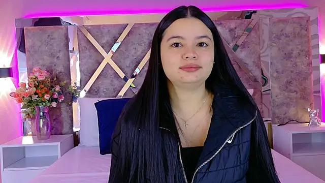 Snapshot of ValeriaOrtega chatting on 10/03/25, 11:40 ValeriaOrtega online show from 10/03/25, 11:40