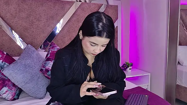 Snapshot of ValeriaOrtega chatting on 03/18/26, 12:30 ValeriaOrtega online show from 03/18/26, 12:30