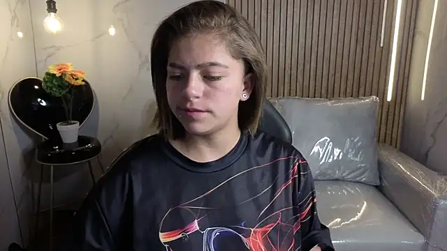 Kitten Cam online show from 02/24/26, 03:59