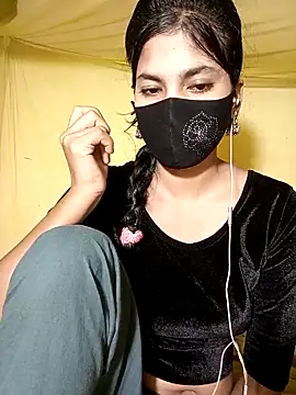 Hot couple 1 online show from 10/01/25, 05:41