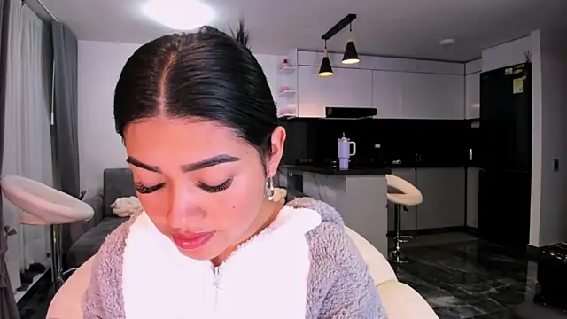 1lubonnie online show from 09/12/25, 01:49