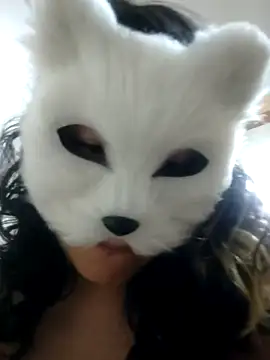 Snapshot of GinnyDelice chatting on 02/19/25, 05:38 GinnyDelice online show from 02/19/25, 05:38