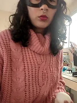 Snapshot of GinnyDelice chatting on 02/22/25, 08:53 GinnyDelice online show from 02/22/25, 08:53