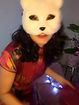 Snapshot of GinnyDelice chatting on 03/03/25, 02:04 GinnyDelice online show from 03/03/25, 02:04