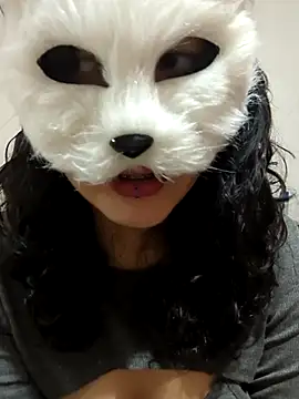 Snapshot of GinnyDelice chatting on 03/21/25, 12:40 GinnyDelice online show from 03/21/25, 12:40