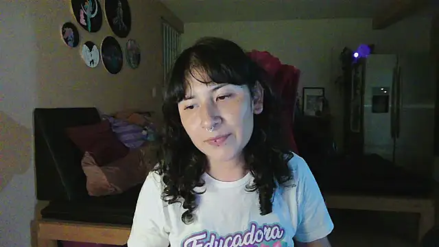 Snapshot of GinnyDelice chatting on 09/12/25, 02:00 GinnyDelice online show from 09/12/25, 02:00