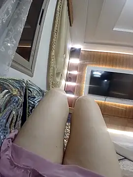 Ayochaa online show from 10/30/25, 07:25