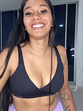 Snapshot of LIA_SWAN_ chatting on 02/04/26, 03:01 LIA SWAN online show from 02/04/26, 03:01