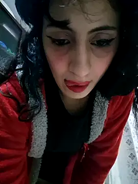 Snapshot of majdolin78 chatting on 03/14/25, 07:12 majdolin78 online show from 03/14/25, 07:12